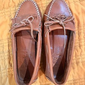Minnetonka Brown Leather Moccasins